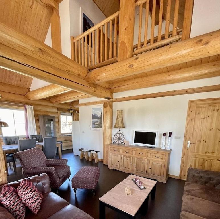 Unieke Houten Villa Met Sauna In Twente - 5P Den Ham ภายนอก รูปภาพ